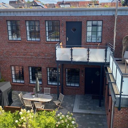 Loftwohnung 2 Simmerdeis An Der Gracht Friedrichstadt Kültér fotó