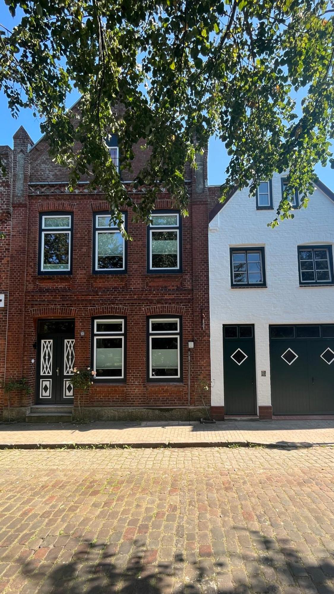 Loftwohnung 2 Simmerdeis An Der Gracht Friedrichstadt Kültér fotó